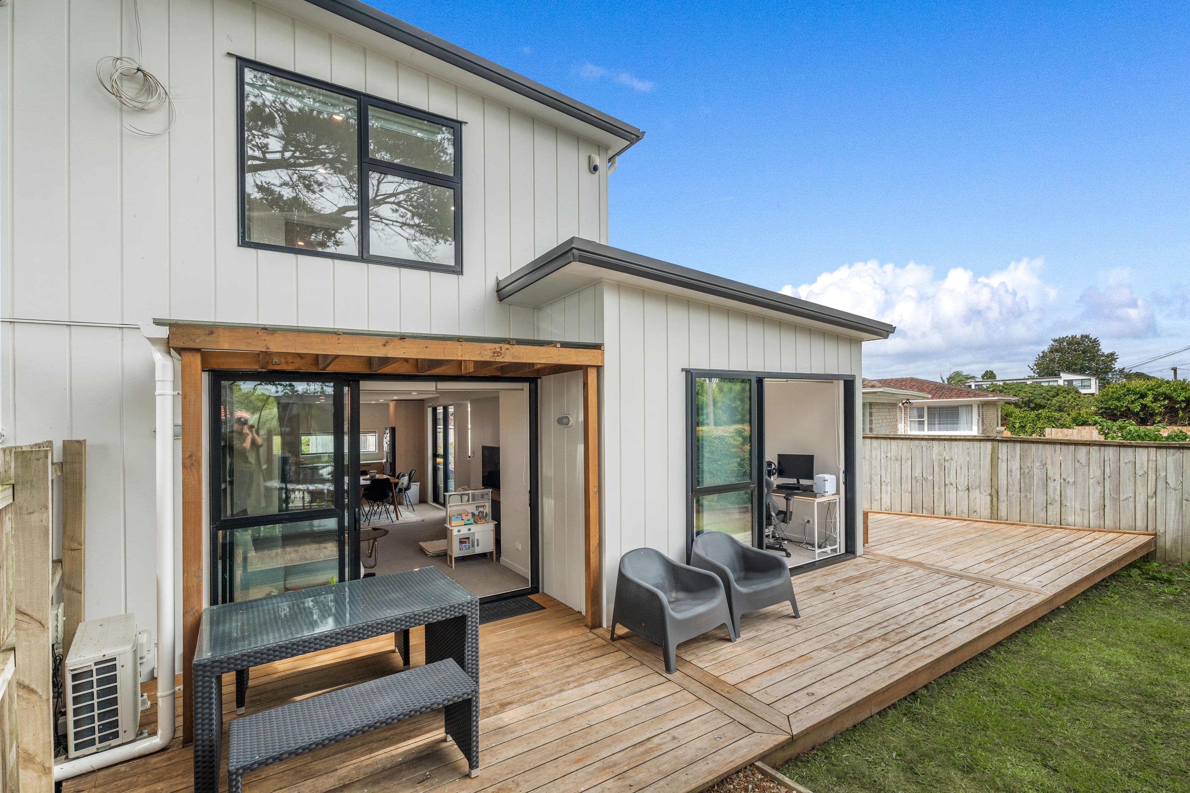 2/48 Wallace Road, photo 2